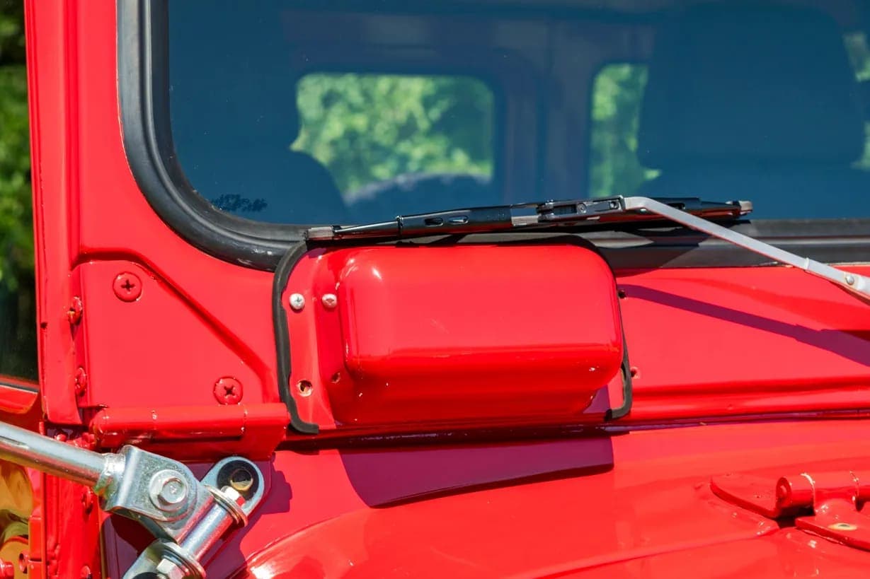 1975 Toyota Land Cruiser FJ40 4-Speed, view