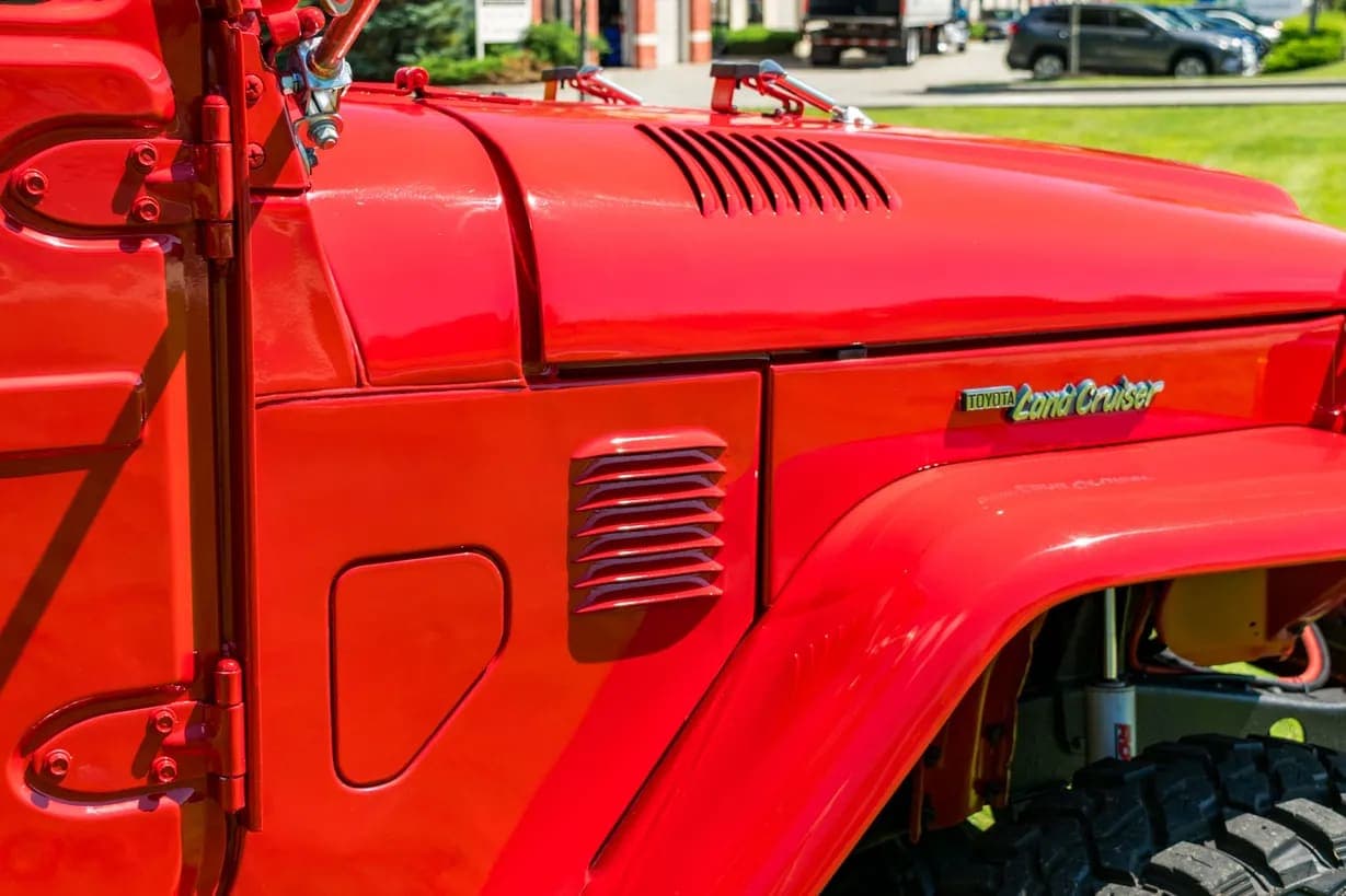 1975 Toyota Land Cruiser FJ40 4-Speed, view