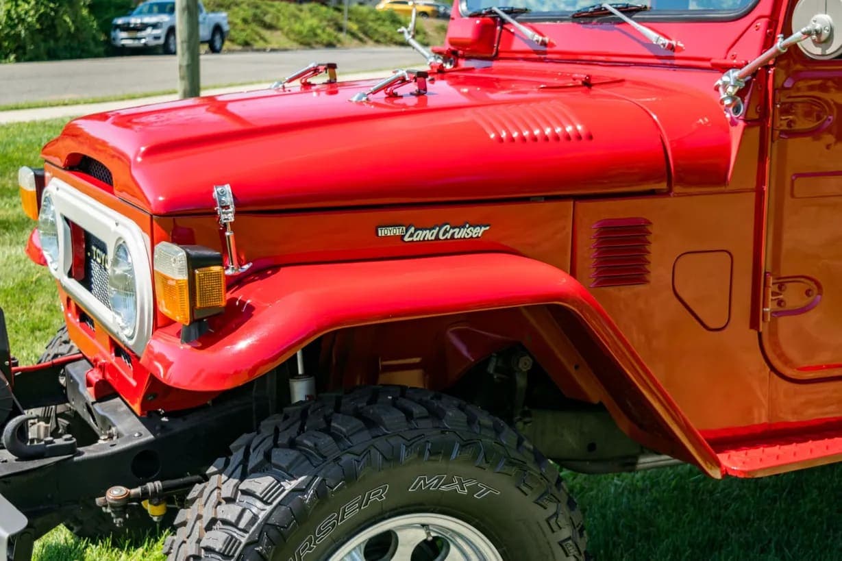 1975 Toyota Land Cruiser FJ40 4-Speed, view