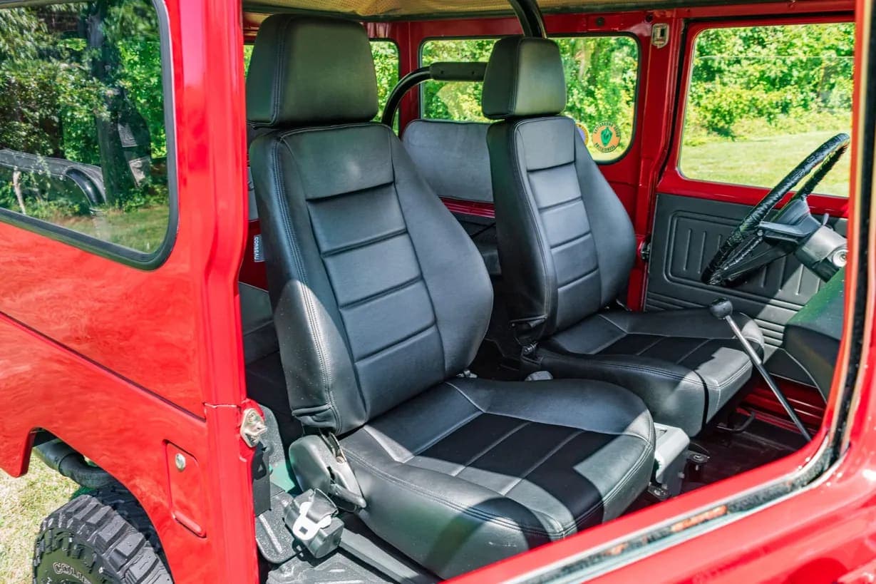 1975 Toyota Land Cruiser FJ40 4-Speed, view