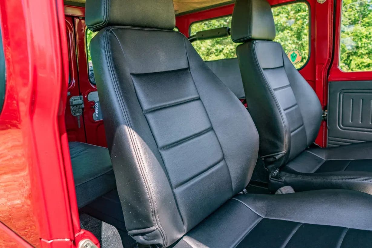 1975 Toyota Land Cruiser FJ40 4-Speed, view