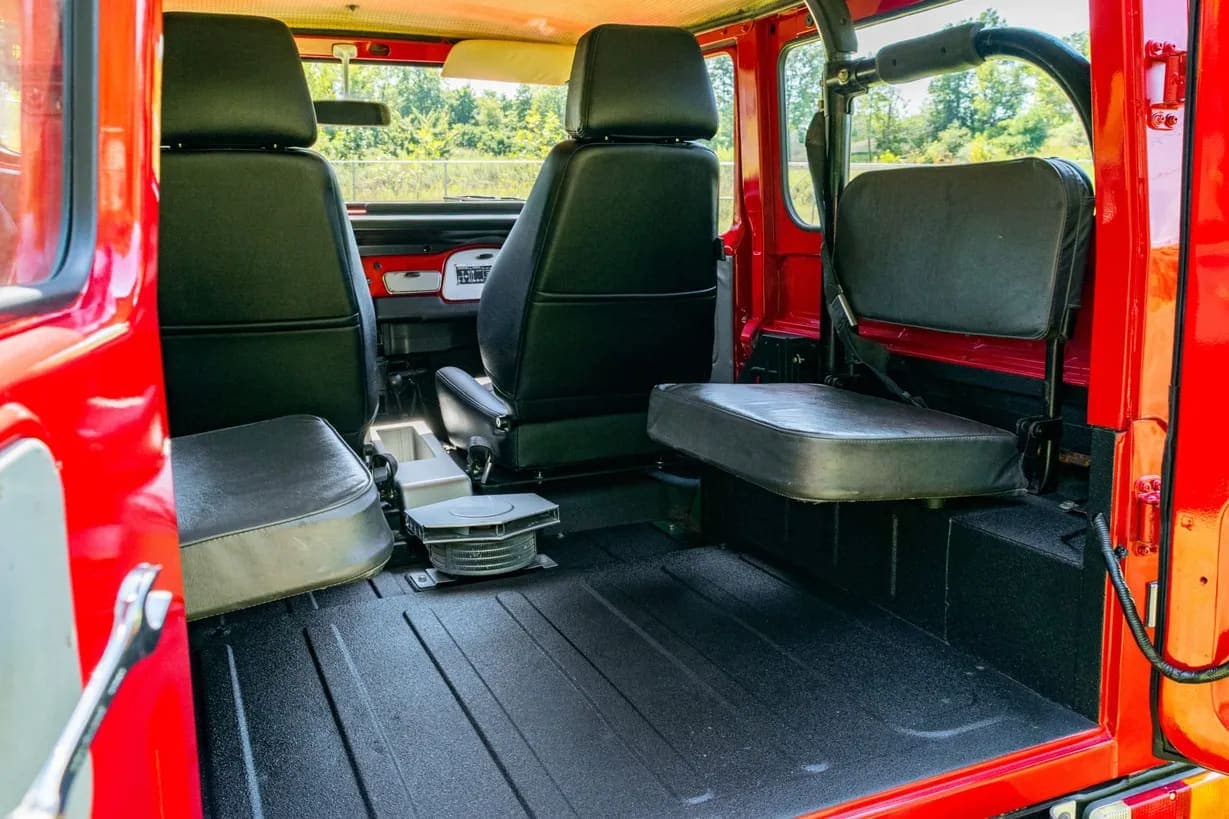 1975 Toyota Land Cruiser FJ40 4-Speed, view