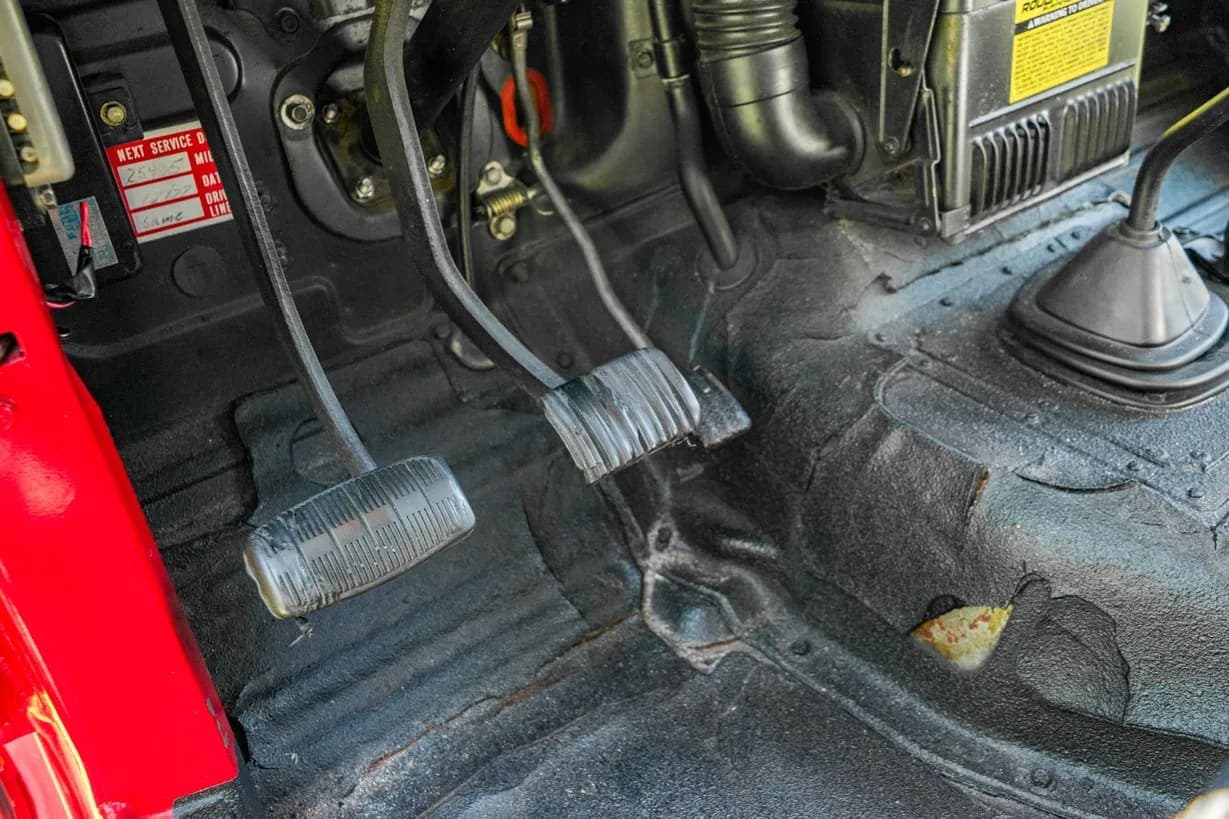 1975 Toyota Land Cruiser FJ40 4-Speed, view