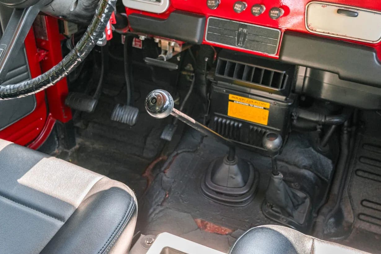 1975 Toyota Land Cruiser FJ40 4-Speed, view