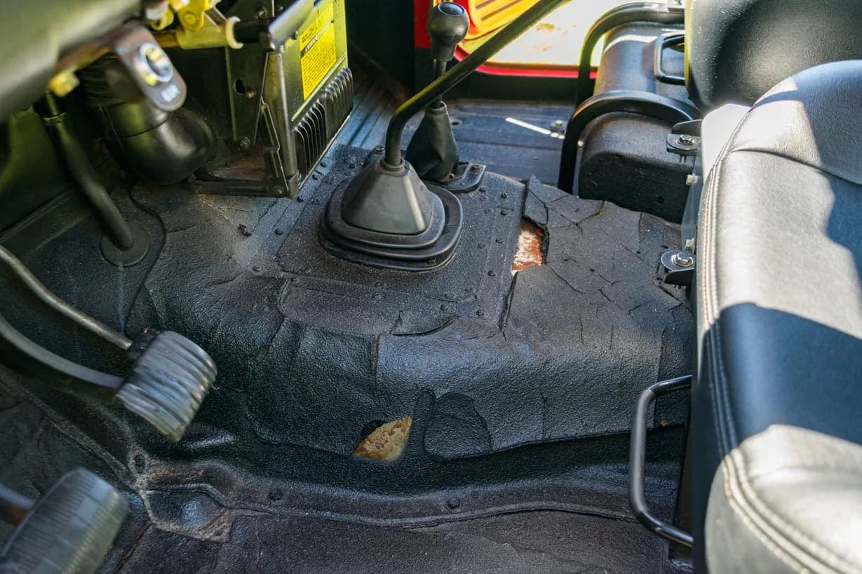 1975 Toyota Land Cruiser FJ40 4-Speed, view