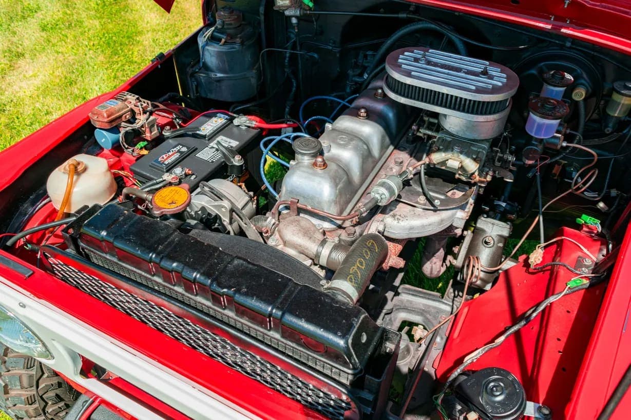 1975 Toyota Land Cruiser FJ40 4-Speed, view