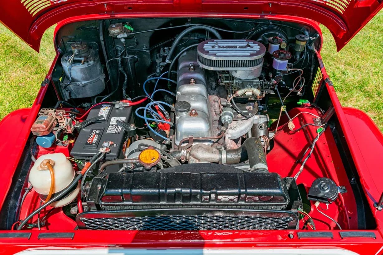 1975 Toyota Land Cruiser FJ40 4-Speed, view