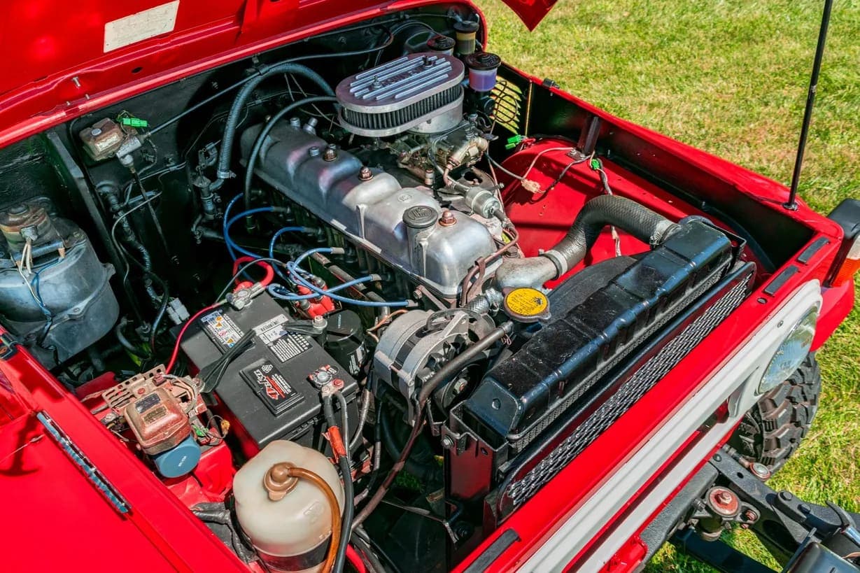 1975 Toyota Land Cruiser FJ40 4-Speed, view