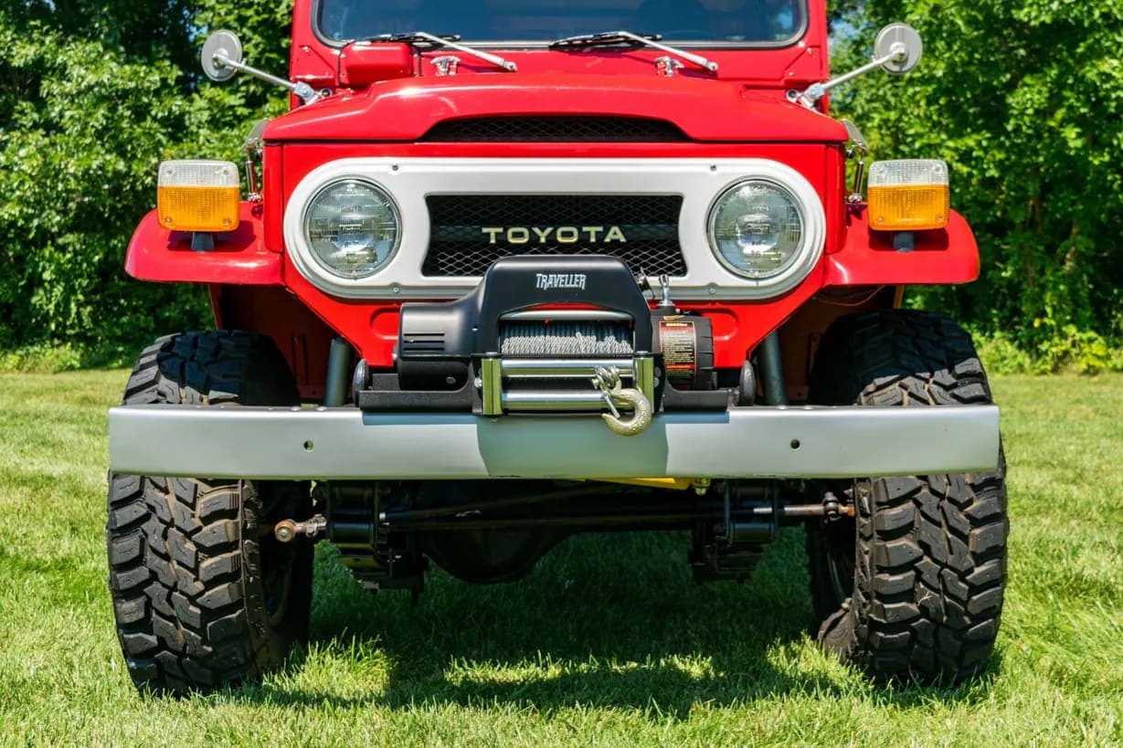 1975 Toyota Land Cruiser FJ40 4-Speed, view