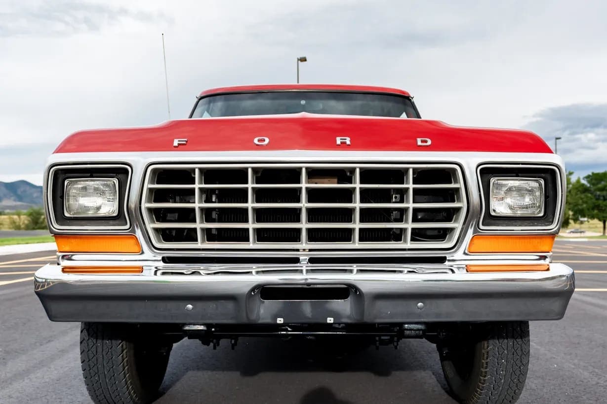 1979 Ford F-350 Custom, view