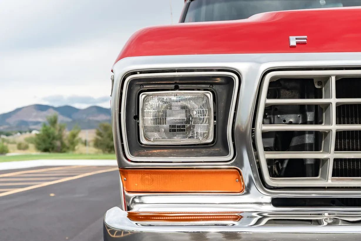 1979 Ford F-350 Custom, view