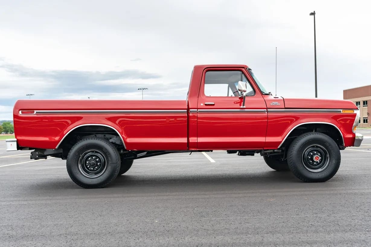 1979 Ford F-350 Custom, view