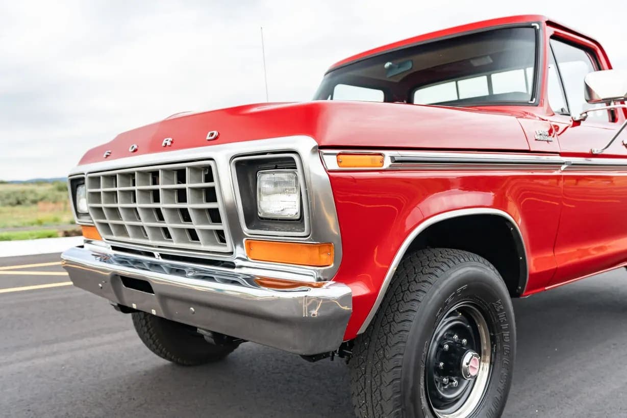 1979 Ford F-350 Custom, view