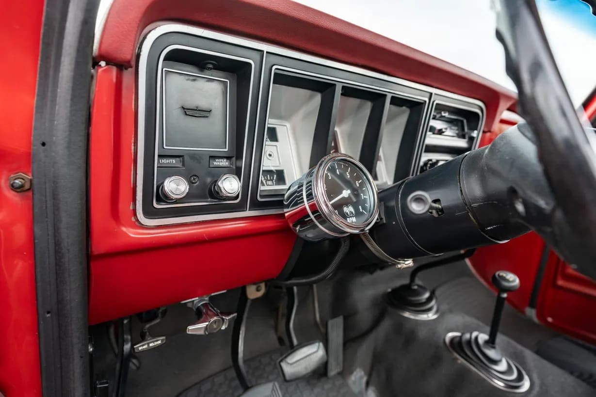 1979 Ford F-350 Custom, view