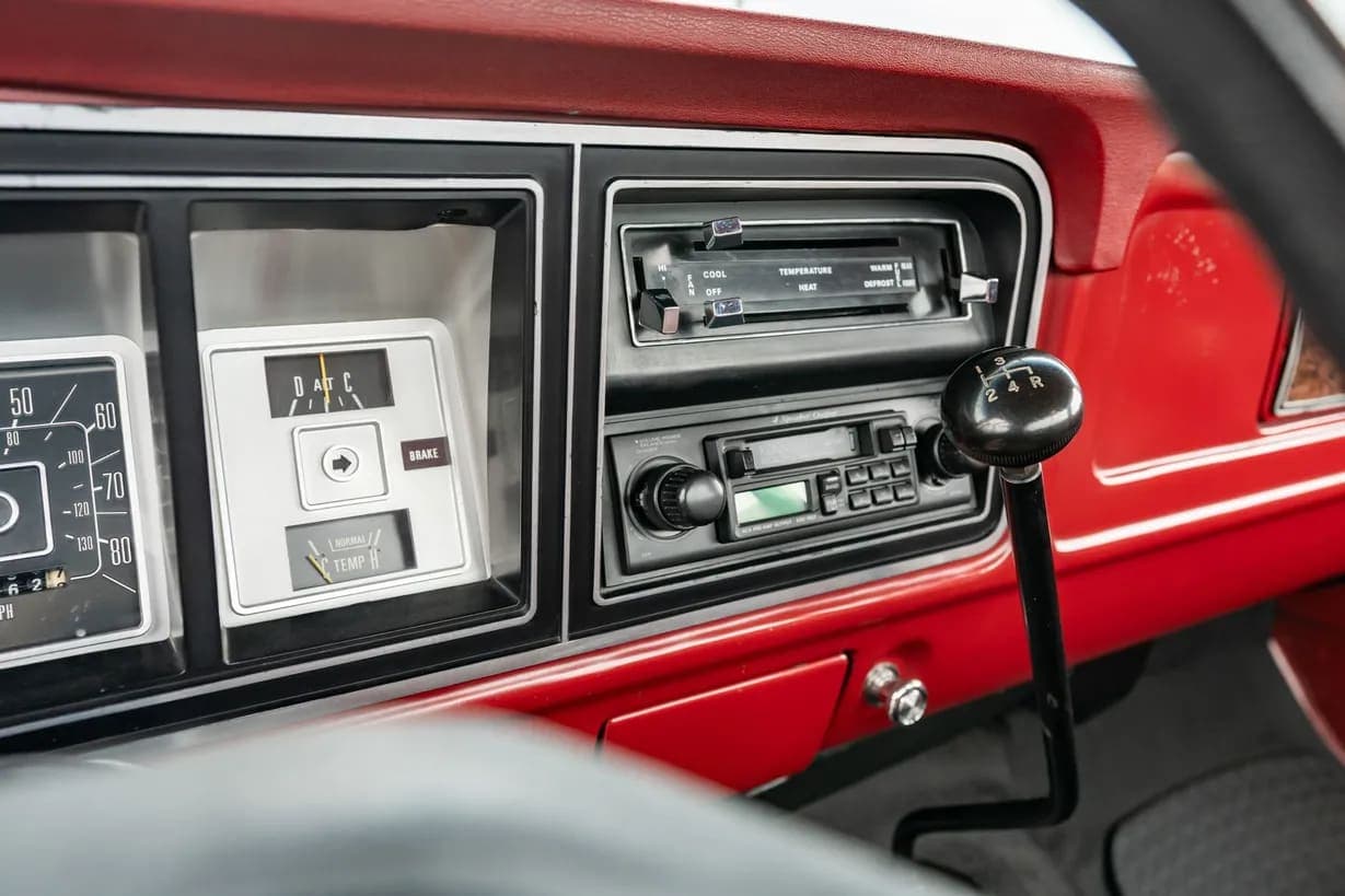 1979 Ford F-350 Custom, view