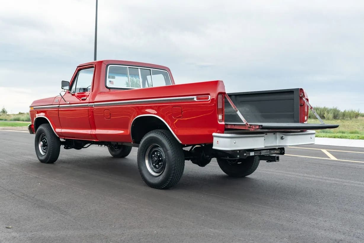 1979 Ford F-350 Custom, view