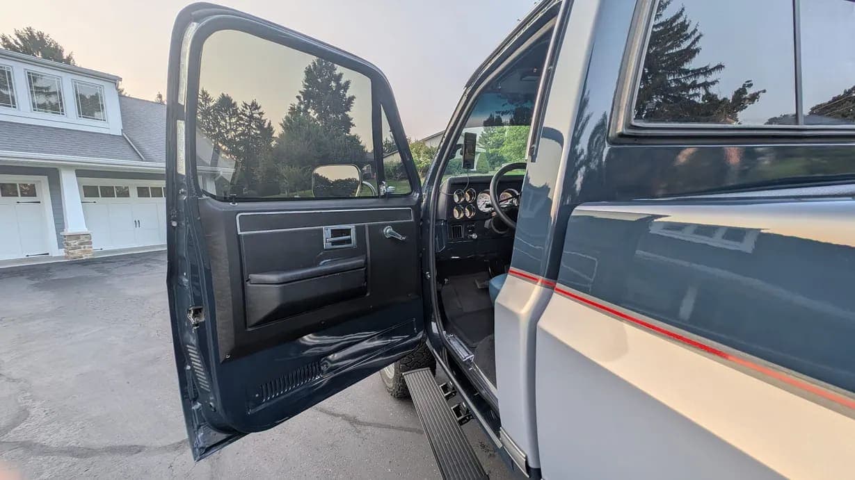 1983 Chevrolet K20, view