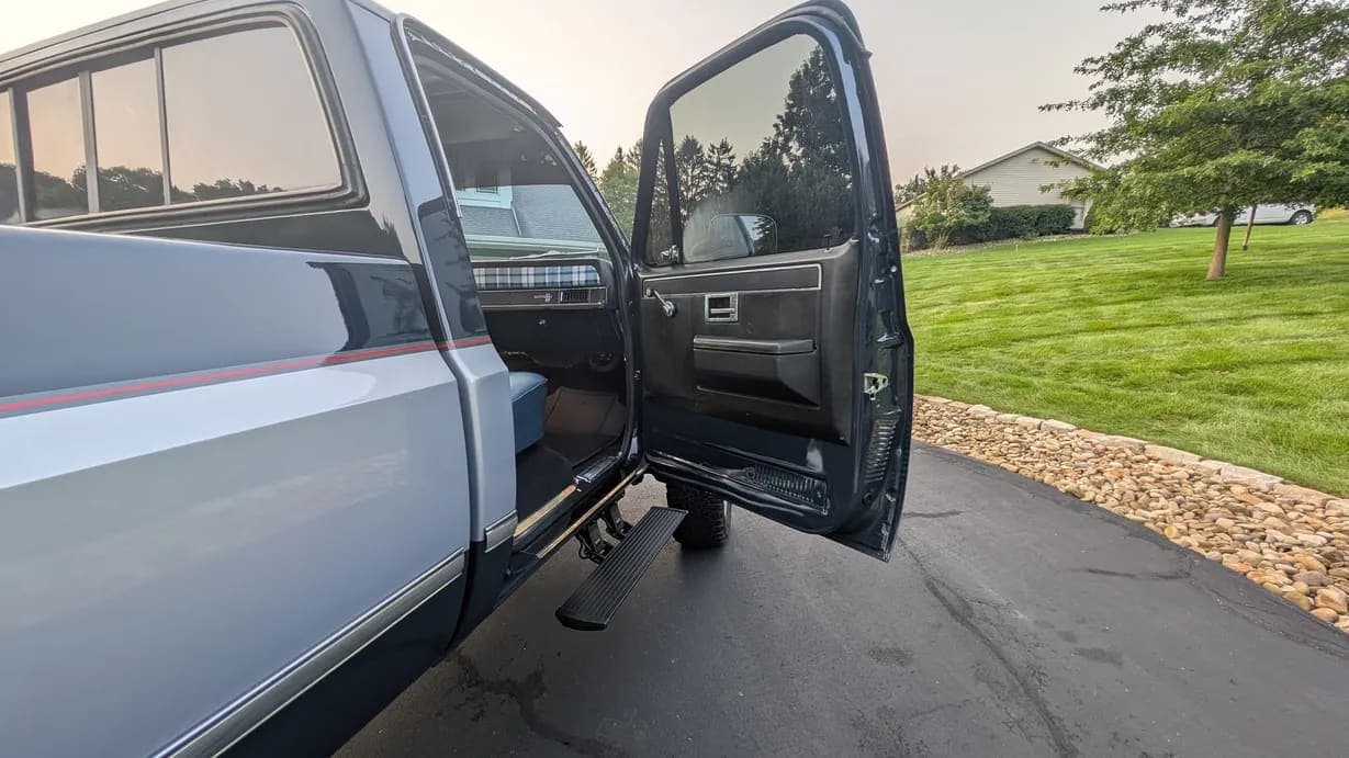 1983 Chevrolet K20, view