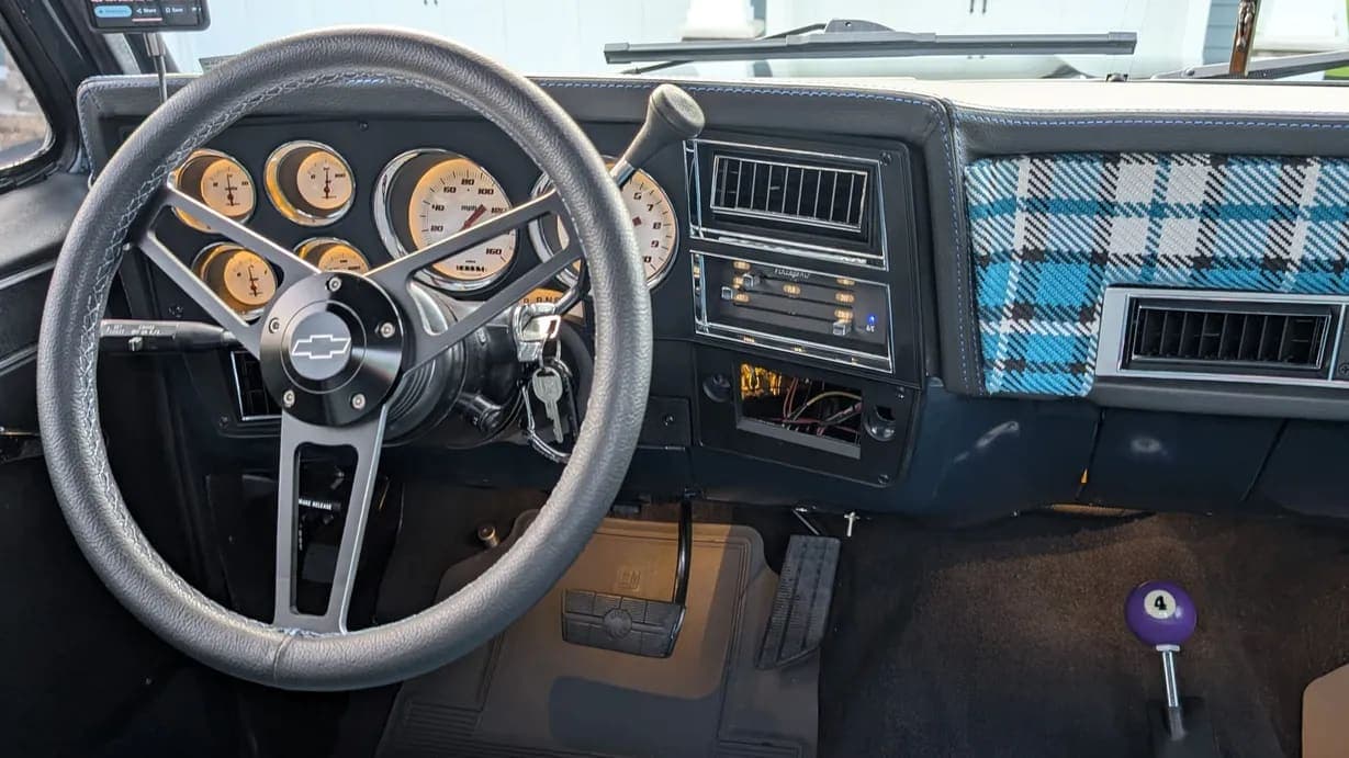 1983 Chevrolet K20, view