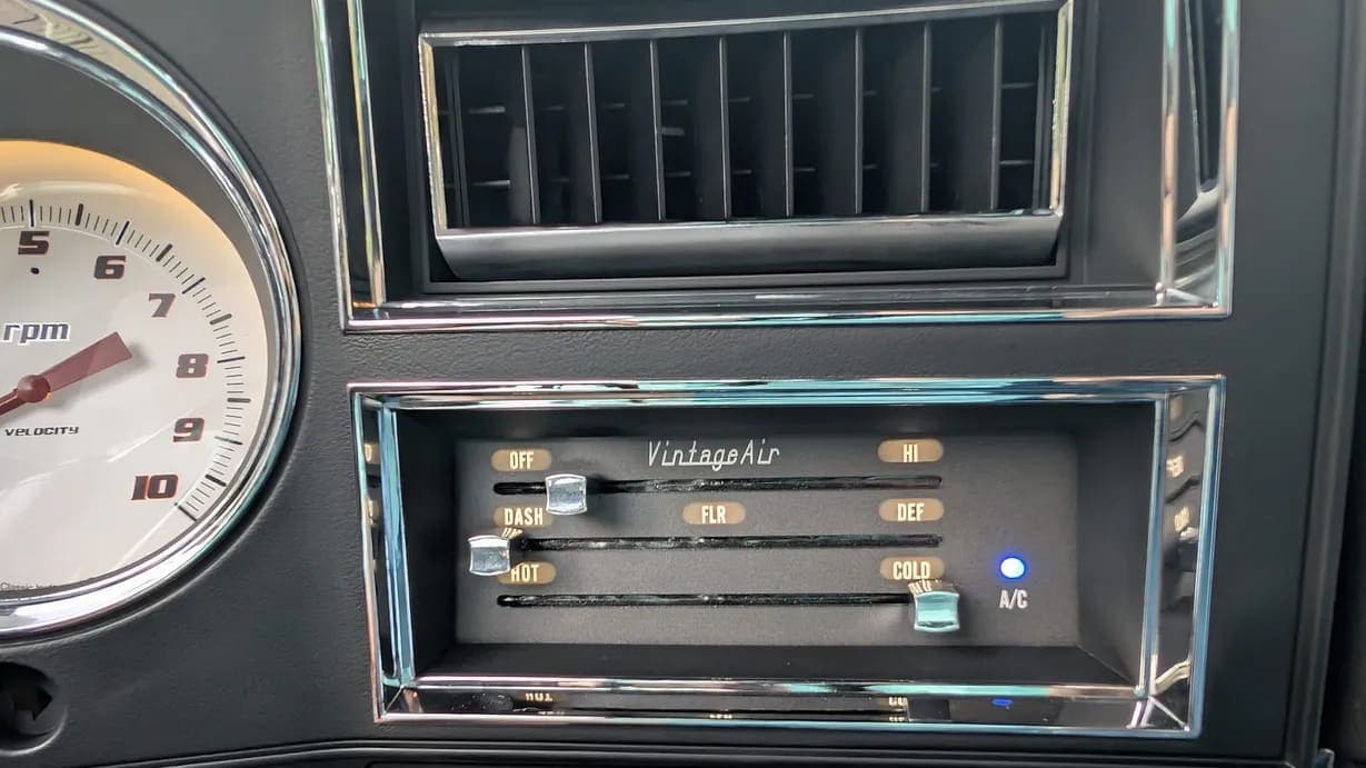 1983 Chevrolet K20, view