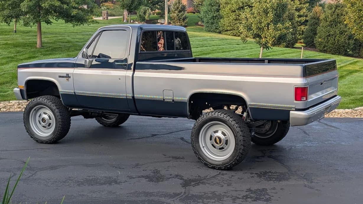 1983 Chevrolet K20, view