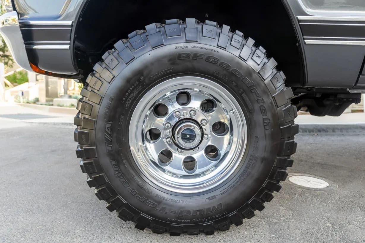 1972 Chevrolet K20 Pickup, view