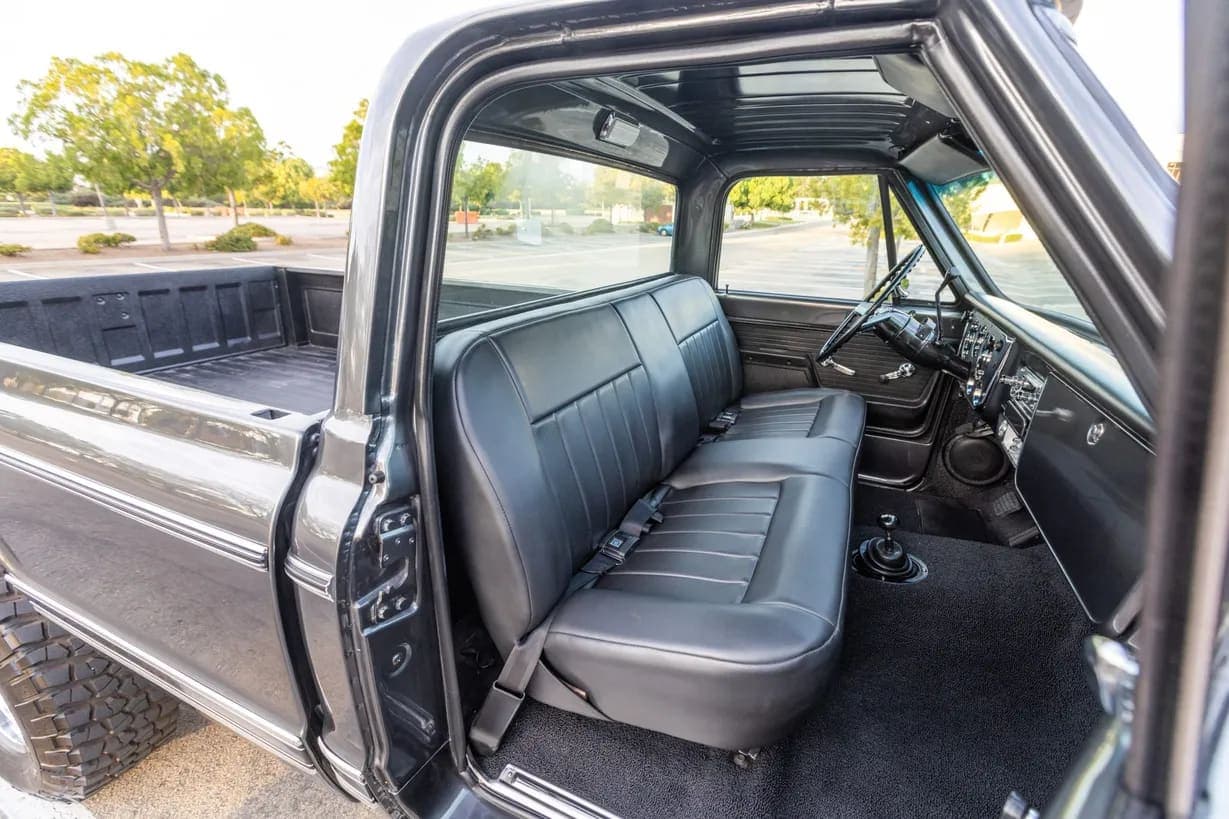 1972 Chevrolet K20 Pickup, view