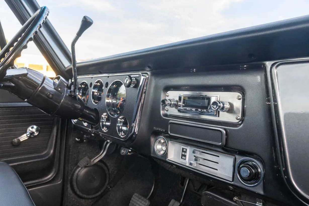 1972 Chevrolet K20 Pickup, view