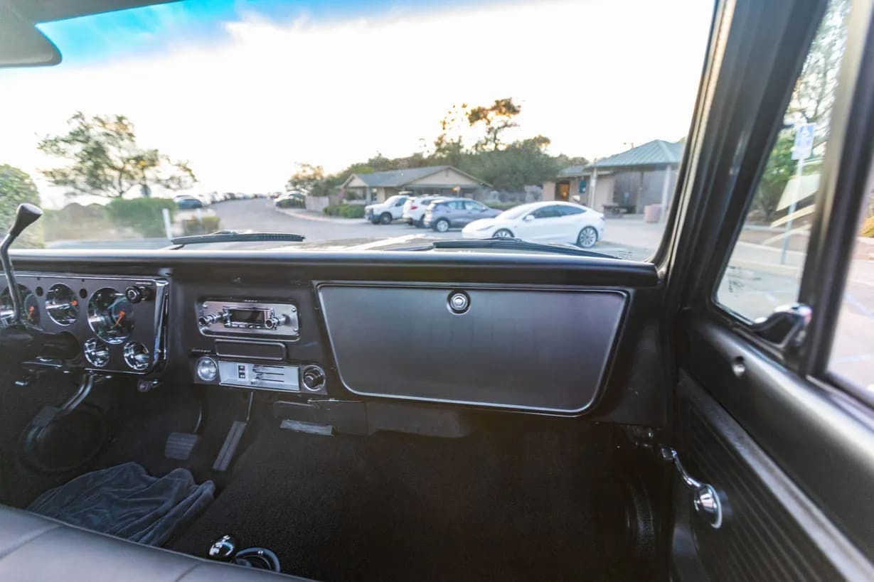 1972 Chevrolet K20 Pickup, view