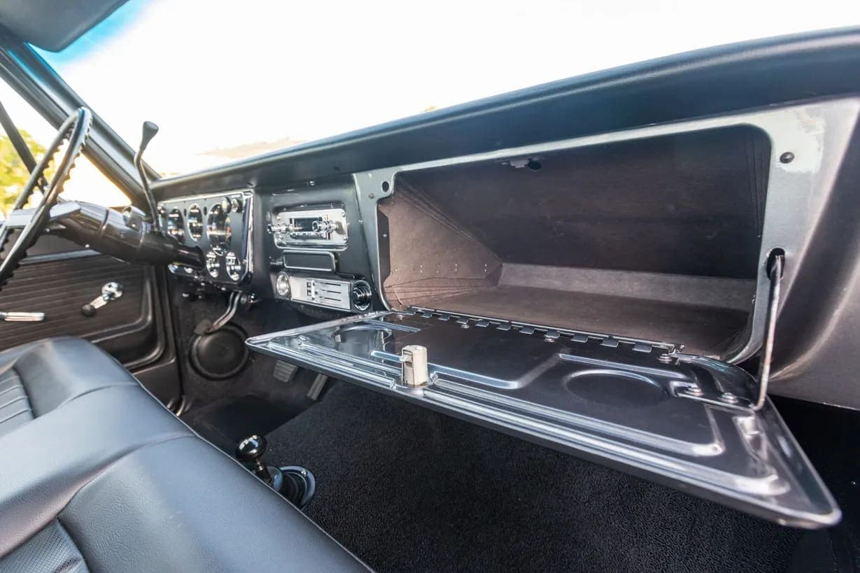 1972 Chevrolet K20 Pickup, view