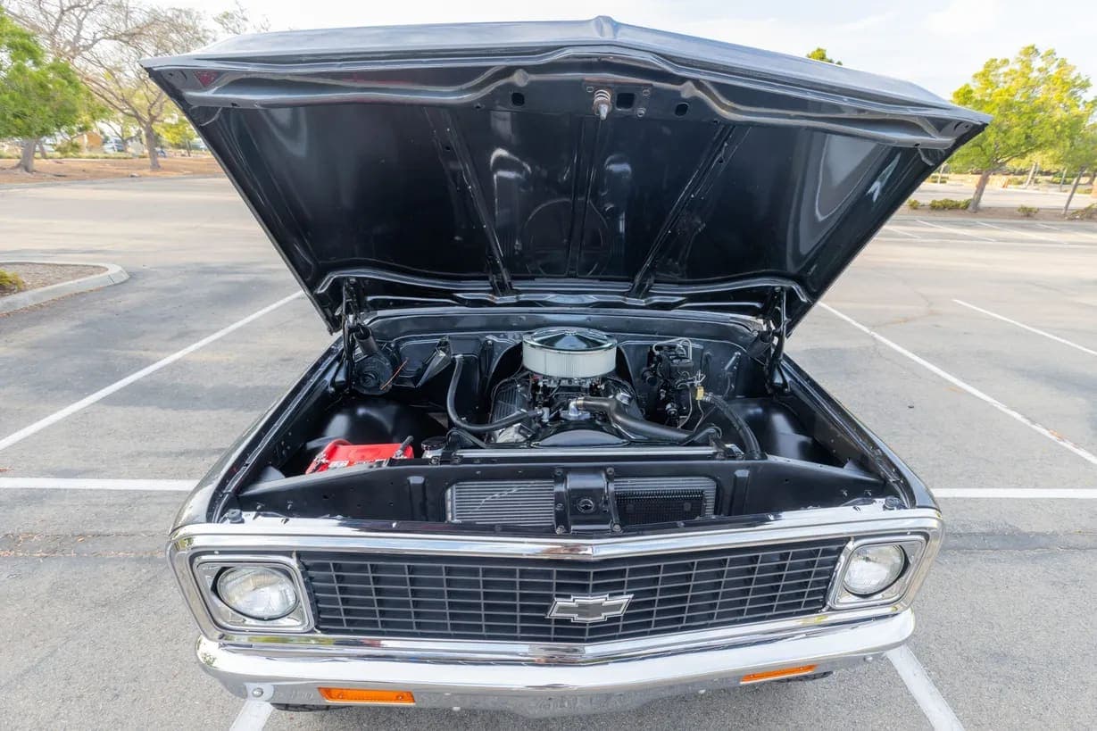 1972 Chevrolet K20 Pickup, view