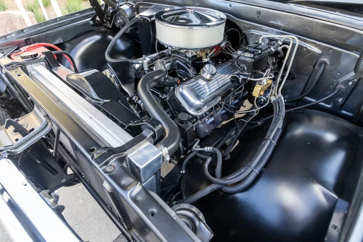 1972 Chevrolet K20 Pickup, view