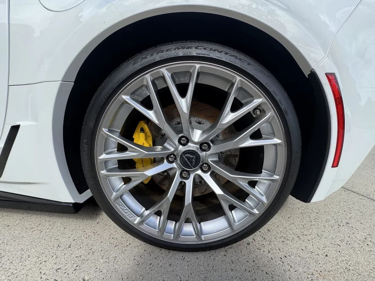2016 Chevrolet Corvette Z06 Coupe, view