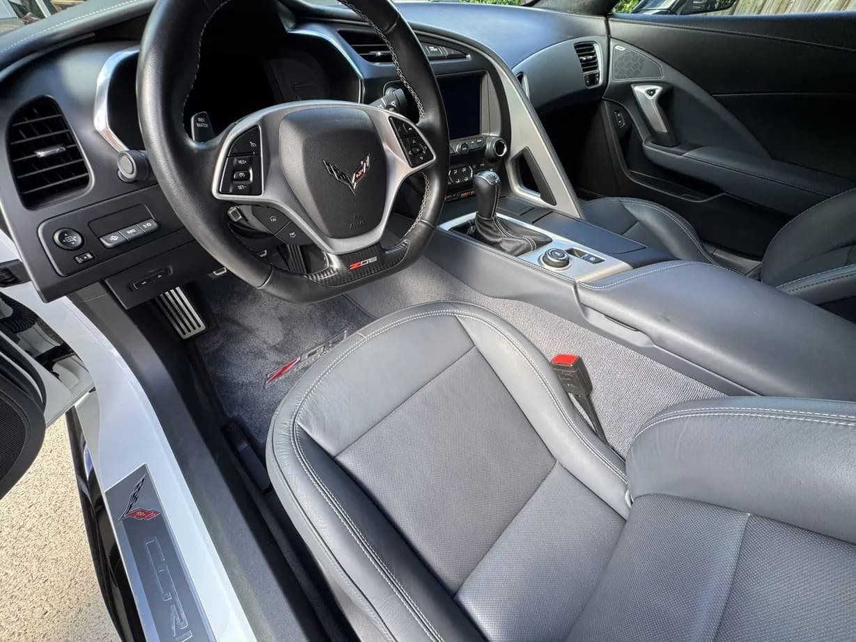 2016 Chevrolet Corvette Z06 Coupe, view