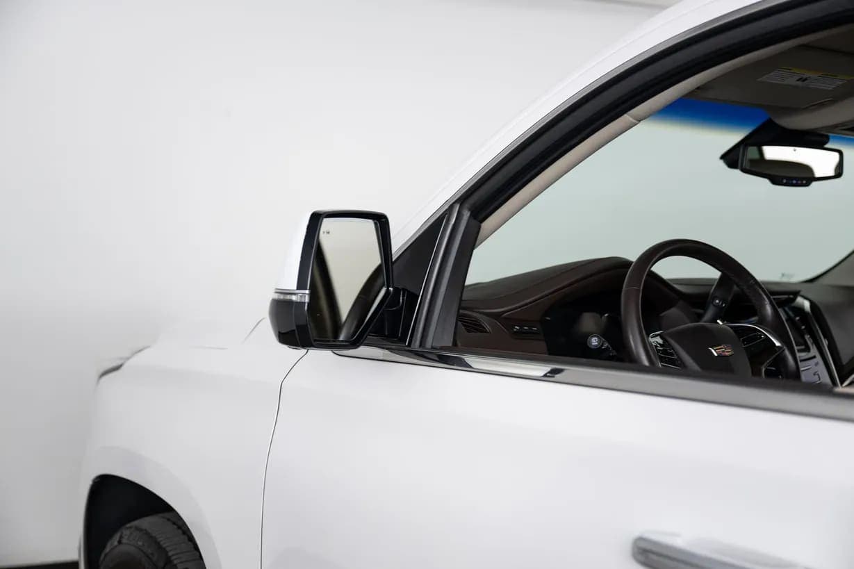 2016 Cadillac Escalade ESV, view