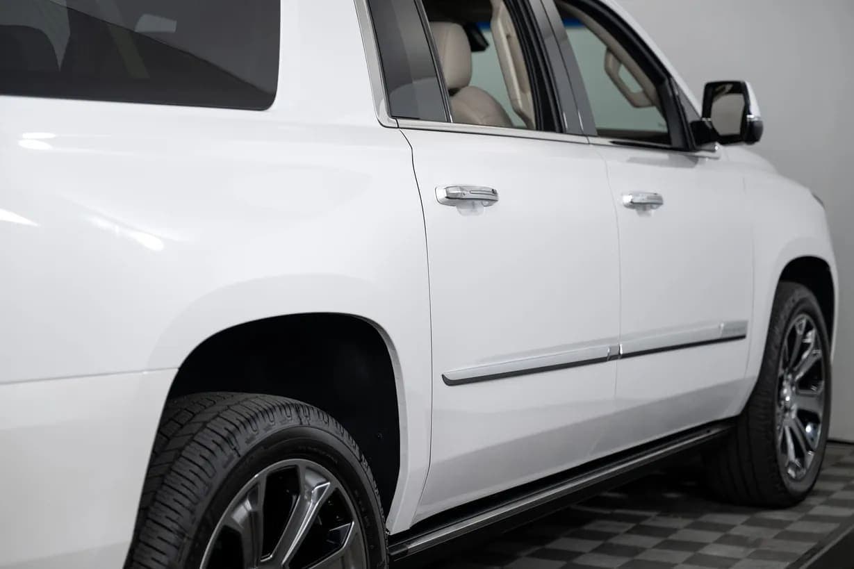 2016 Cadillac Escalade ESV, view