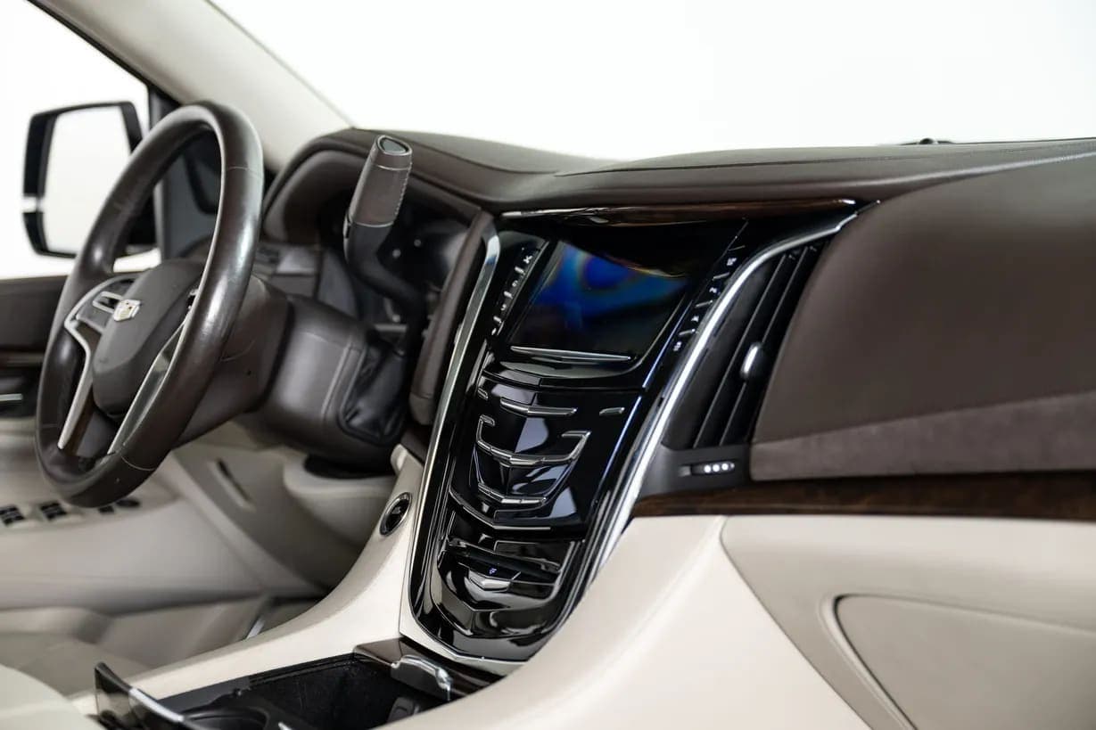 2016 Cadillac Escalade ESV, view