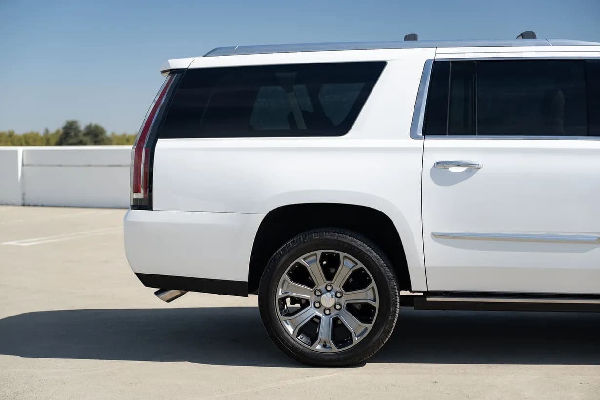 2016 Cadillac Escalade ESV, view