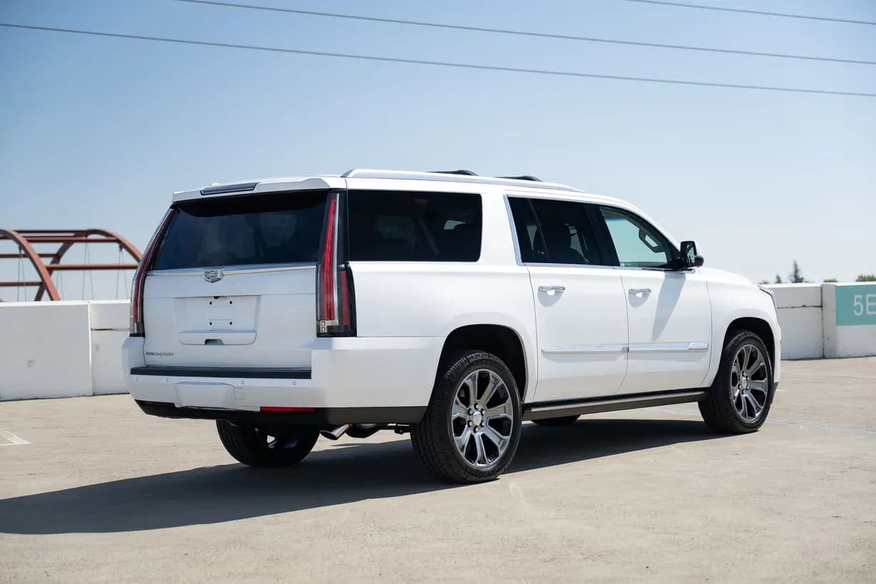 2016 Cadillac Escalade ESV, view