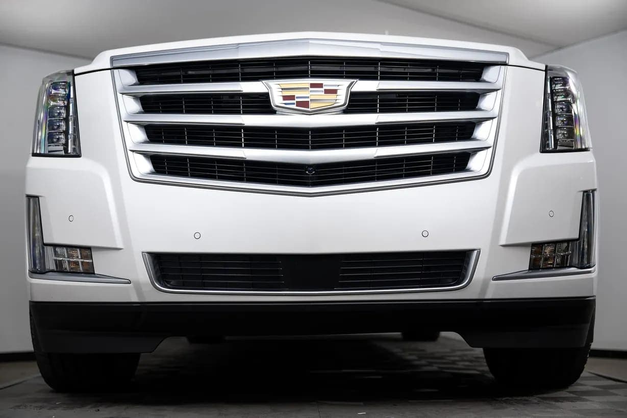 2016 Cadillac Escalade ESV, view