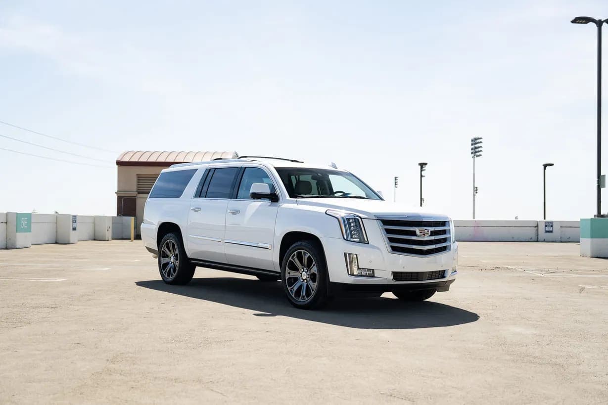 2016 Cadillac Escalade ESV, view