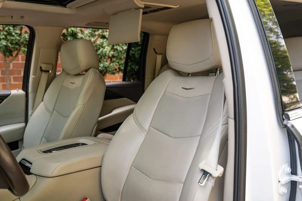 2016 Cadillac Escalade ESV, view
