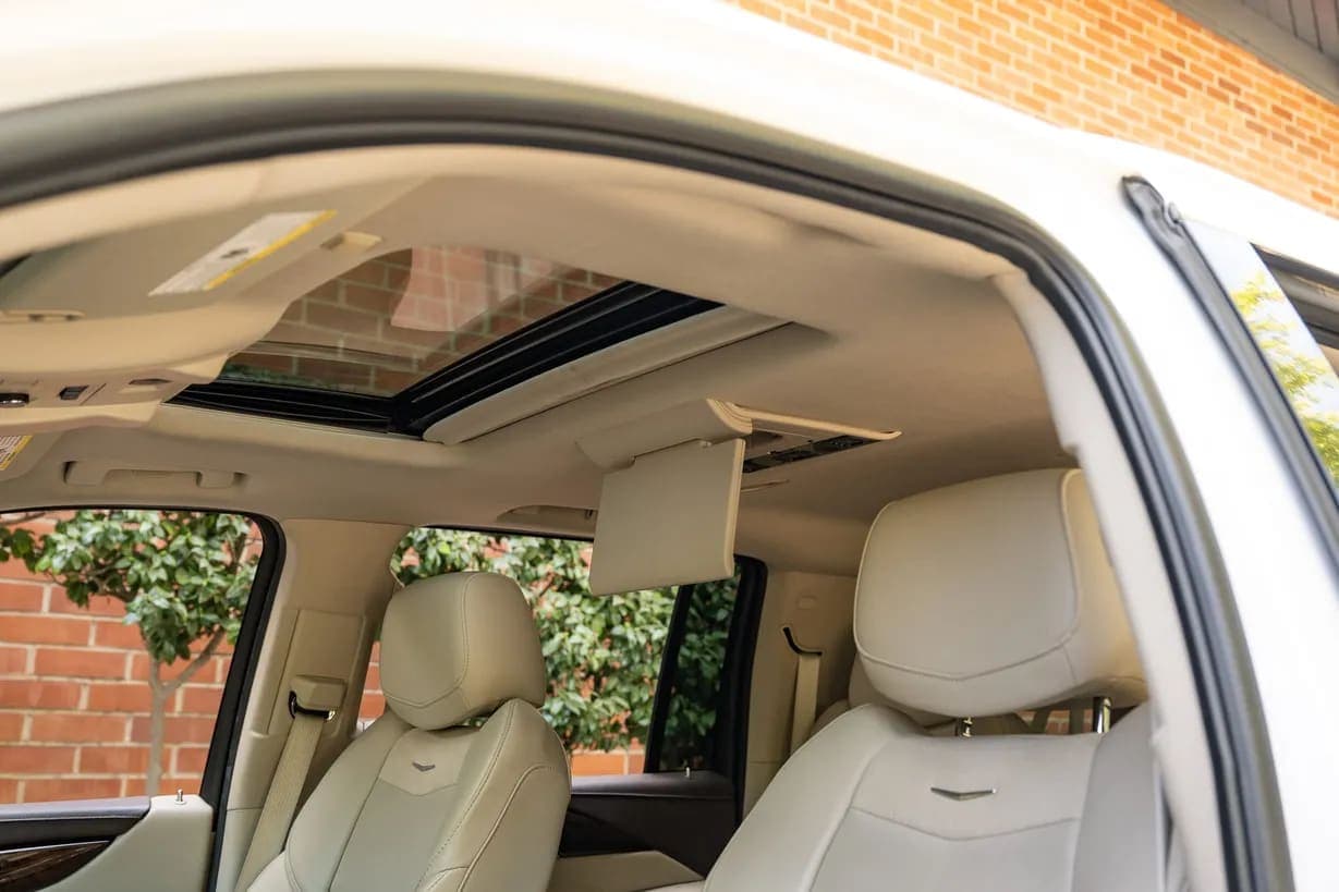 2016 Cadillac Escalade ESV, view