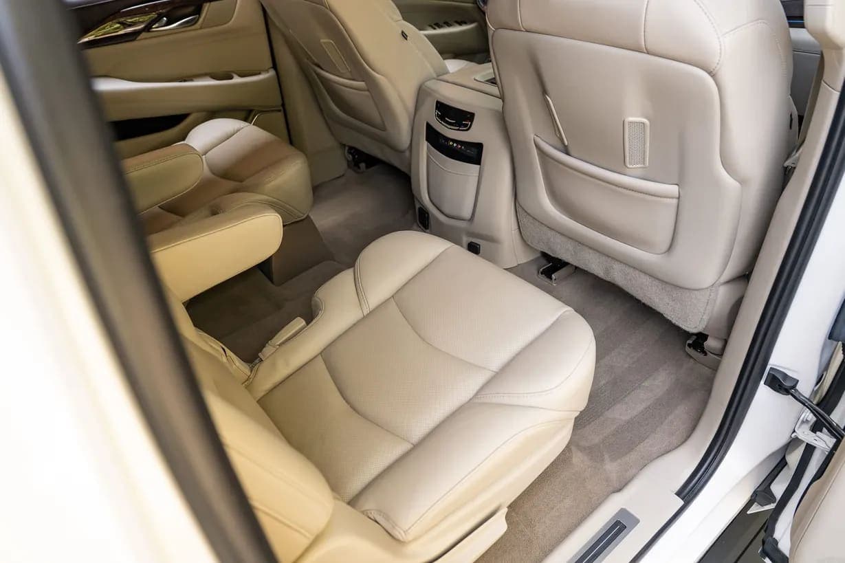 2016 Cadillac Escalade ESV, view