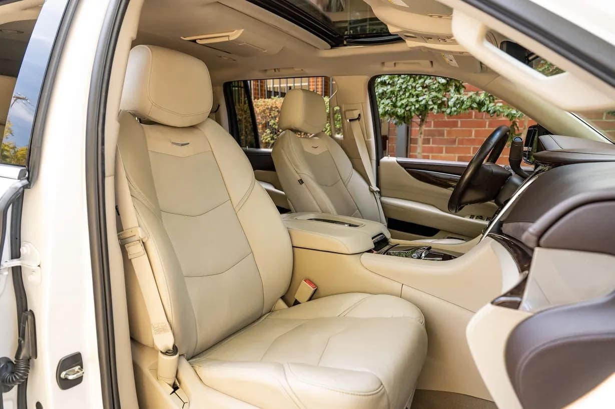 2016 Cadillac Escalade ESV, view