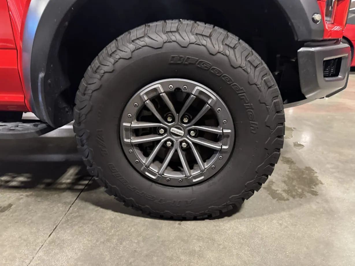 2019 Ford F-150 Raptor, view