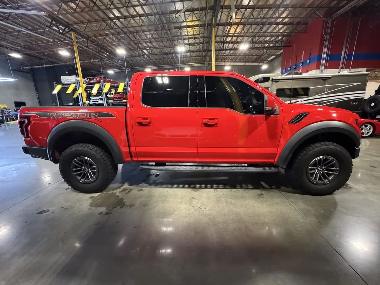 2019 Ford F-150 Raptor, view
