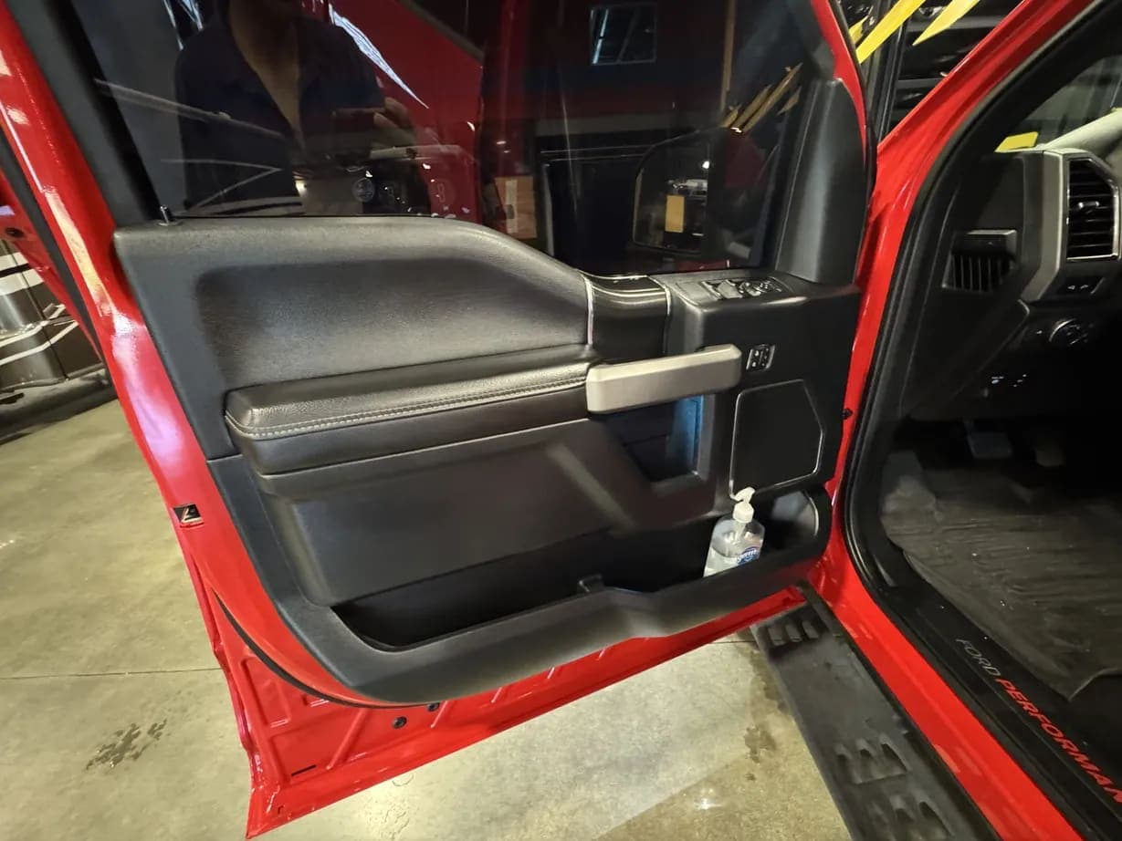2019 Ford F-150 Raptor, view