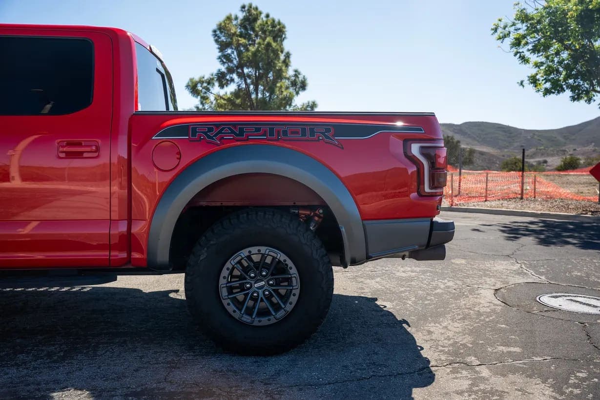 2019 Ford F-150 Raptor, view