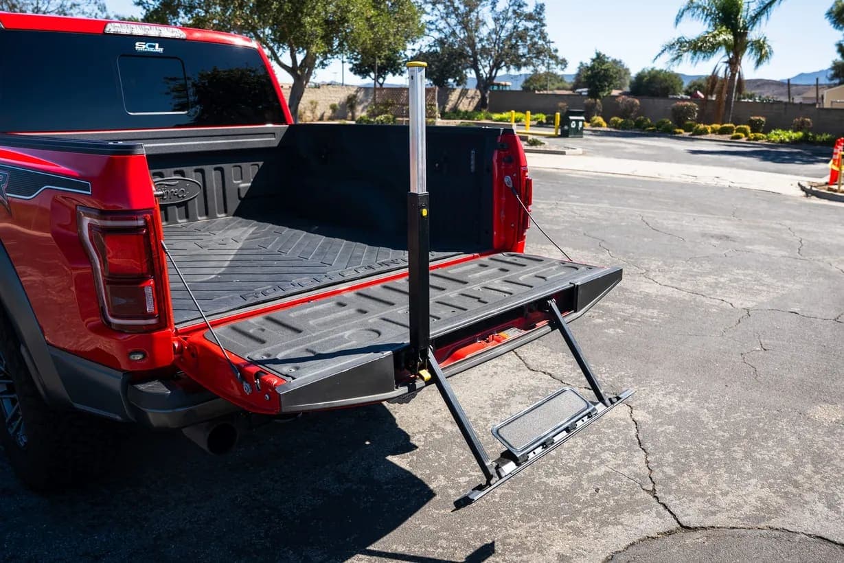 2019 Ford F-150 Raptor, view